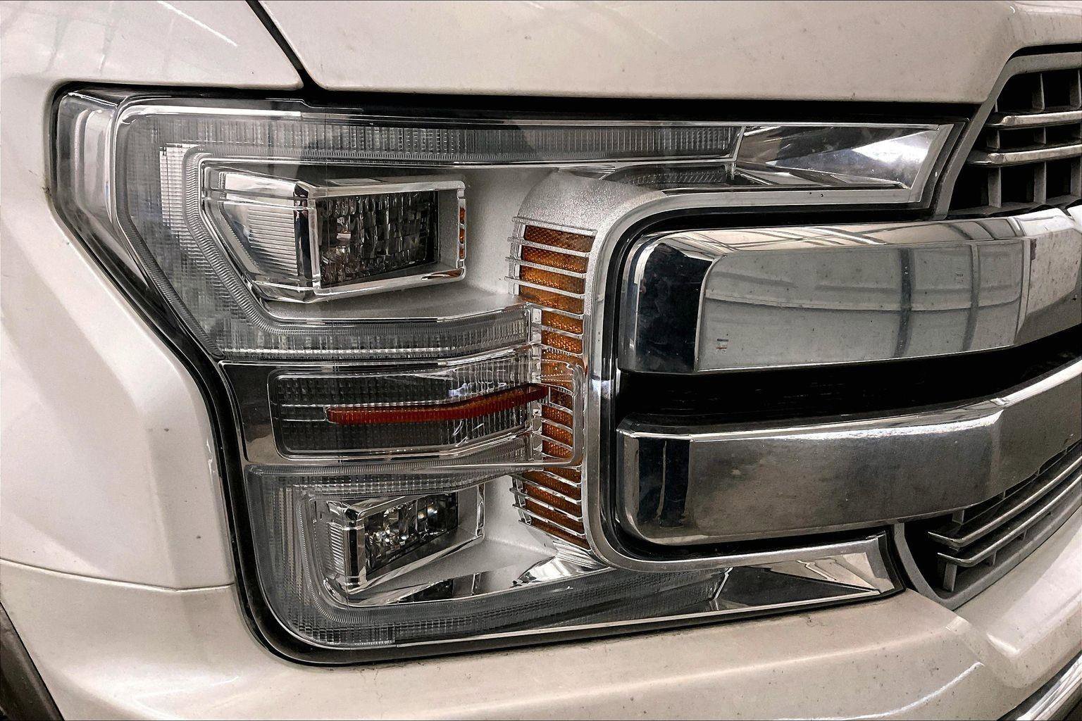 Used 2019 Ford F150 Lariat w/ Equipment Group 502A Luxury image 27