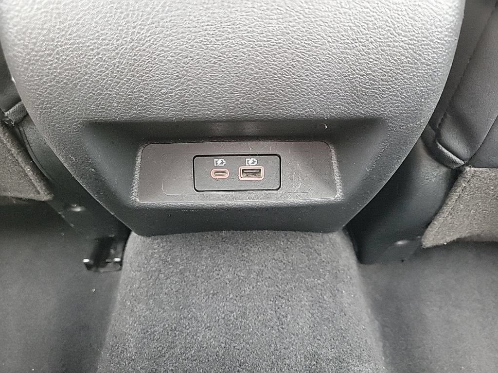 Used 2024 Nissan Altima 2.5 SR FWD image 19