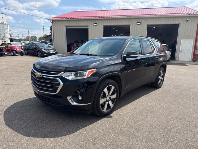 Used 2021 Chevrolet Traverse LT w/ LT Premium Package AWD/4WD image 7