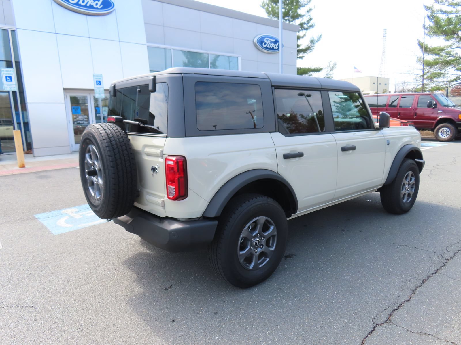 Certified 2025 Ford Bronco Big Bend AWD/4WD image 5