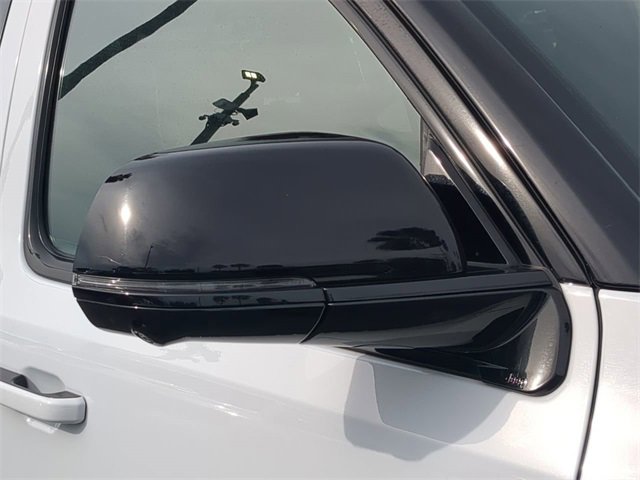 Used 2024 Jeep Grand Wagoneer L Series II w/ Quick Order Packagew 28T image 12