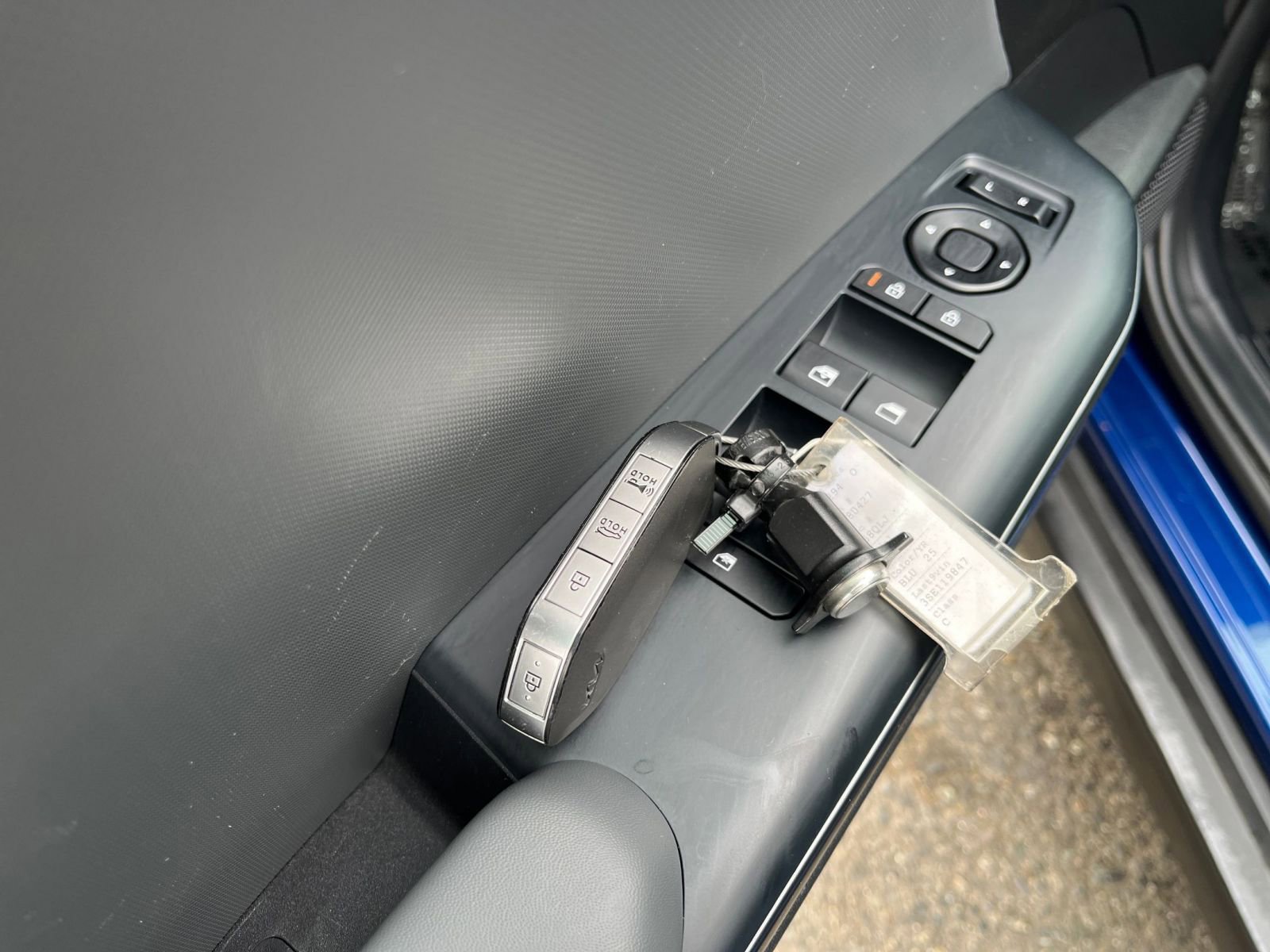 Used 2025 Kia K4 FWD image 21