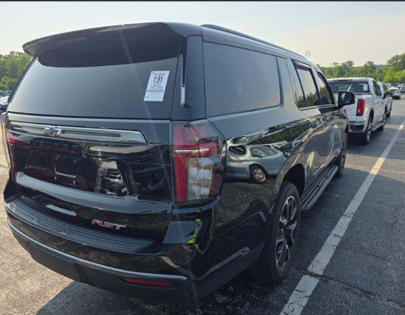 Used 2022 Chevrolet Suburban RST w/ Luxury Package AWD/4WD image 2