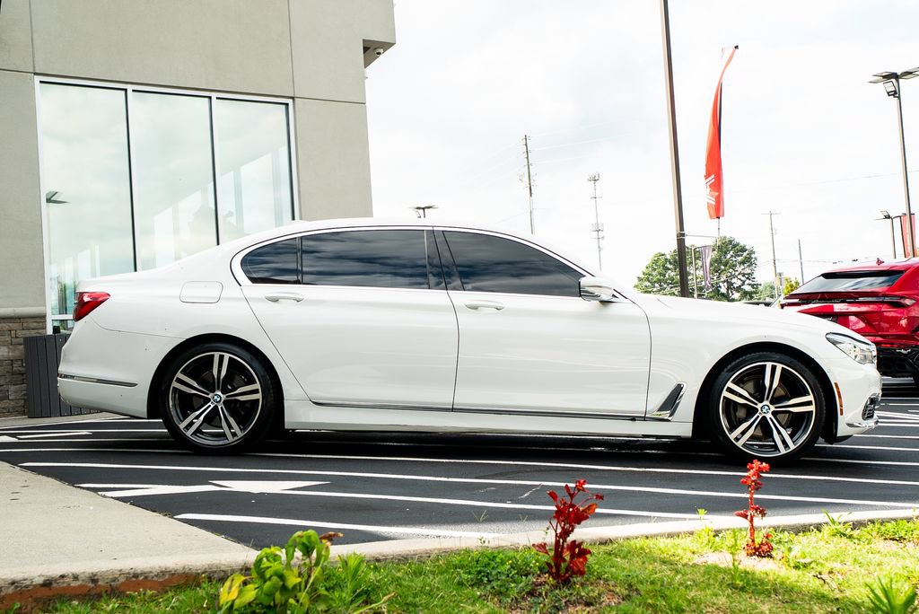Used 2018 BMW 740i RWD image 8