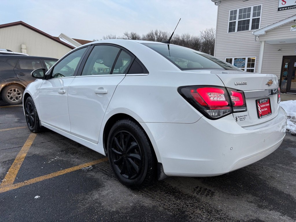 Used 2011 Chevrolet Cruze LT image 8