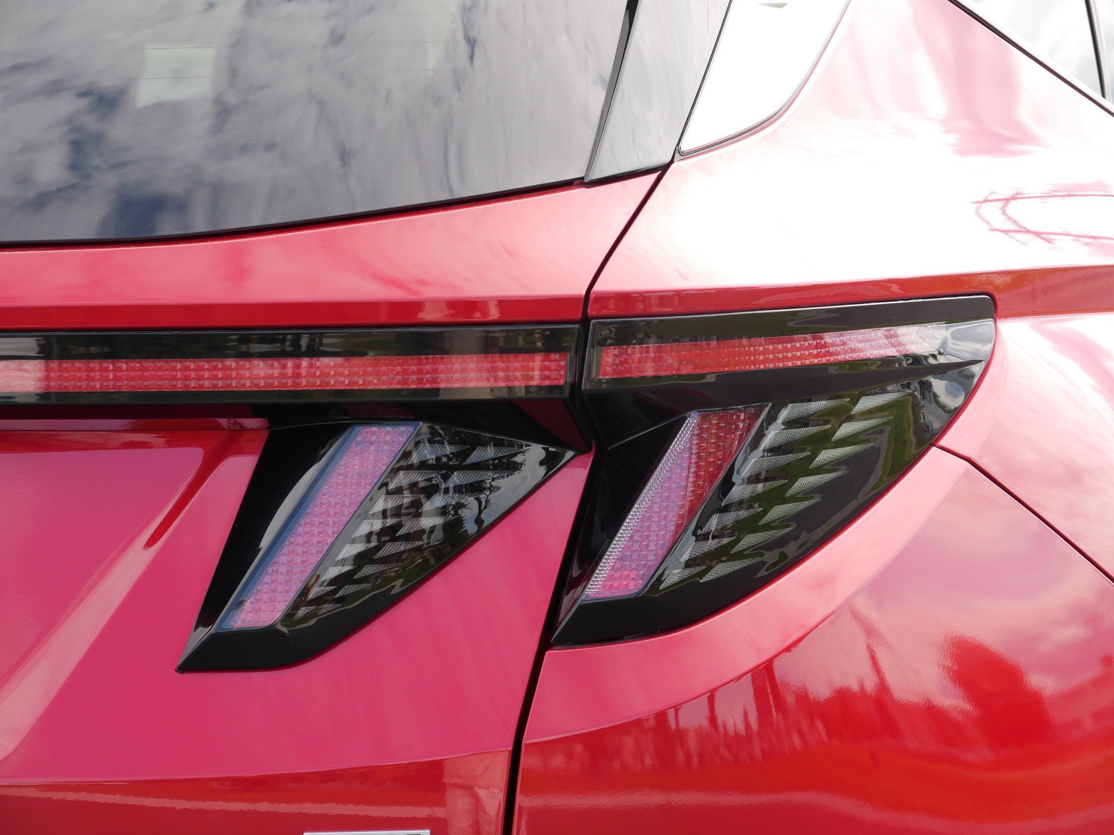 Used 2022 Hyundai Tucson Limited AWD/4WD image 17
