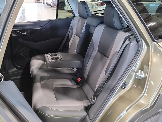 Used 2023 Subaru Outback Onyx Edition AWD/4WD image 33