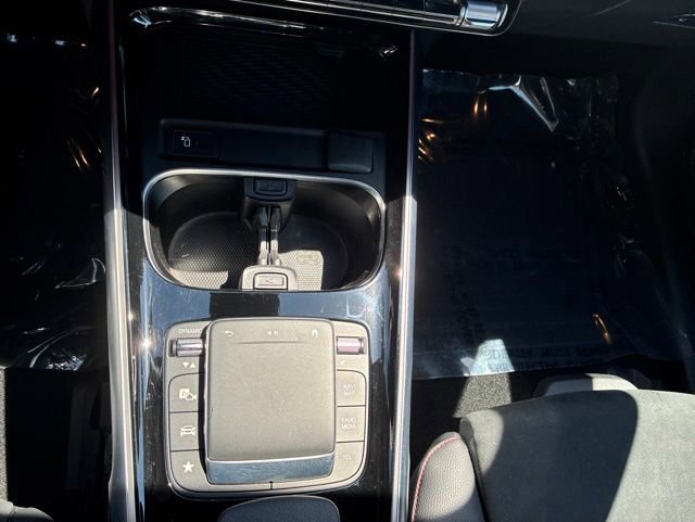 Used 2023 Mercedes-Benz EQB 300 4MATIC image 21
