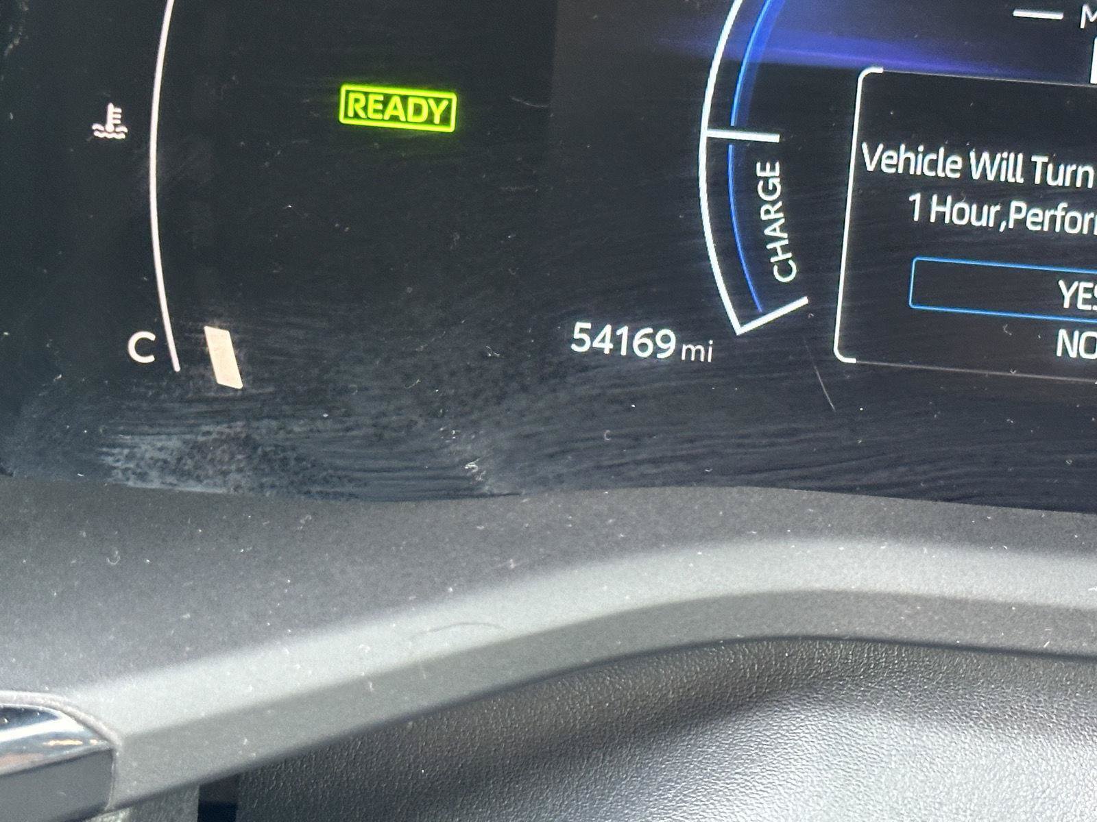 Used 2025 Toyota Camry LE FWD image 13