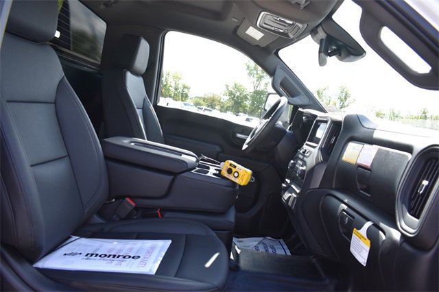 New 2025 Chevrolet Silverado 3500 W/T w/ WT Convenience Package image 15