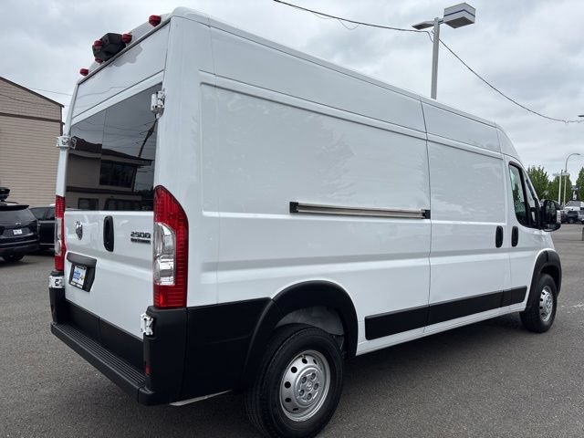 Used 2023 RAM ProMaster 2500 FWD image 5