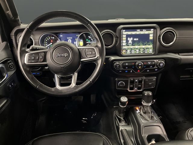 Used 2022 Jeep Wrangler Unlimited Sahara image 5
