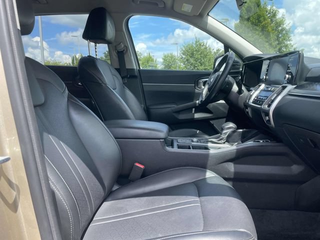 Used 2021 Kia Sorento S FWD image 18