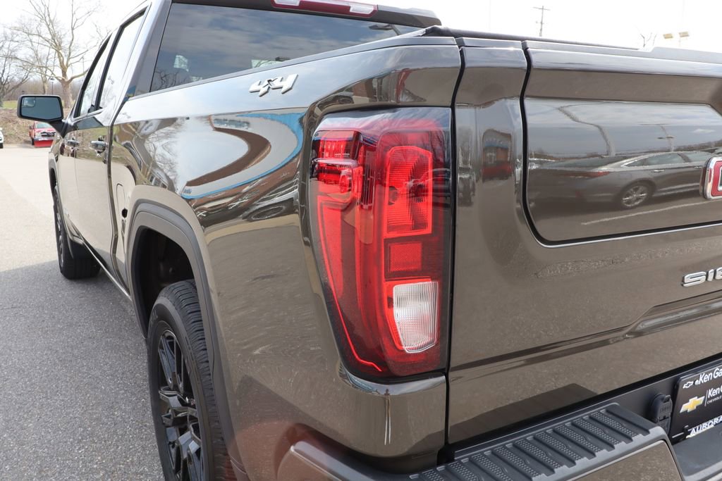 Used 2023 GMC Sierra 1500 Elevation image 29