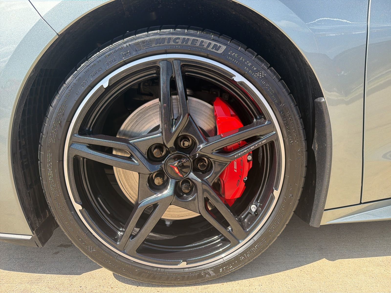 Used 2024 Chevrolet Corvette Stingray Premium Cpe w/ Z51 Performance Package image 14