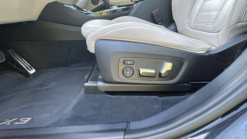 Used 2019 BMW X3 M40i w/ Premium Package AWD/4WD image 11