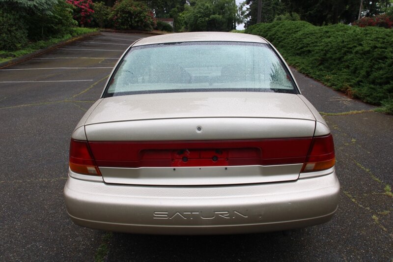 Used 1996 Saturn S-Series SL2 FWD image 10