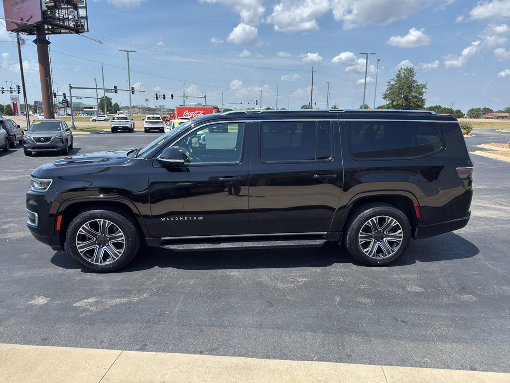Used 2024 Jeep Wagoneer L Series II w/ Flexible Seating Group