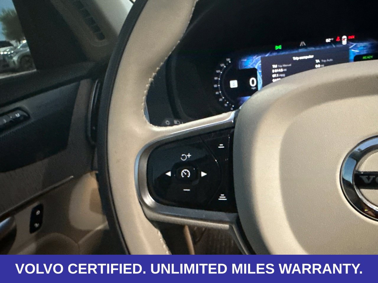 Certified 2024 Volvo XC90 T8 Ultimate w/ Protection Package Premier AWD/4WD image 35