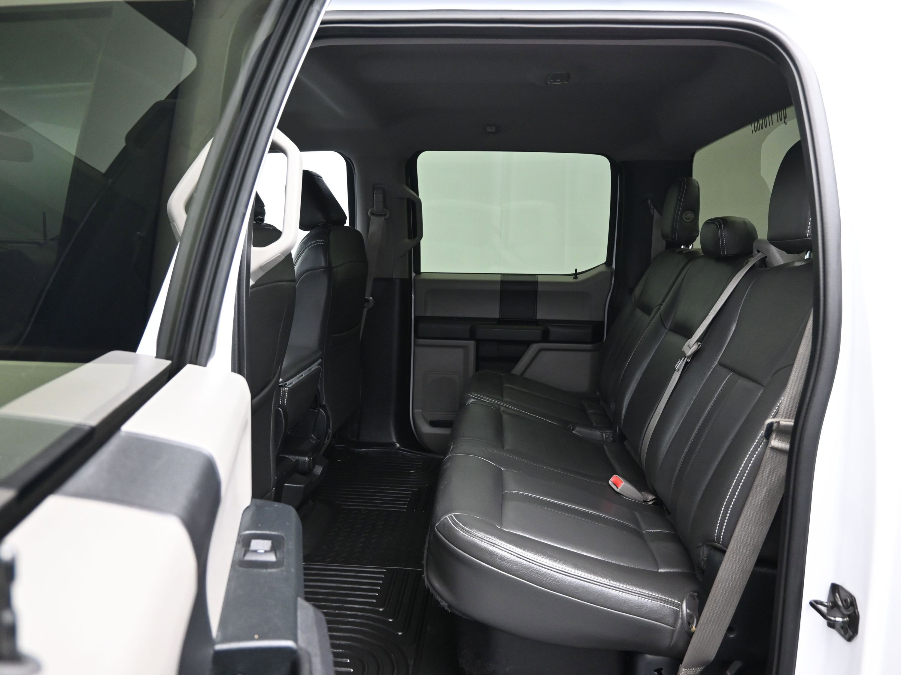 Used 2015 Ford F150 XL w/ Equipment Group 101A Mid AWD/4WD image 11