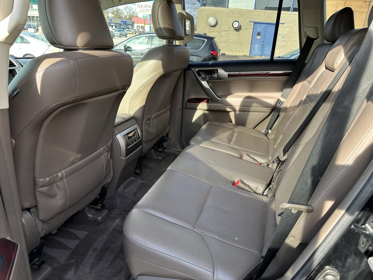 Used 2012 Lexus GX 460 image 15