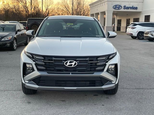 New 2025 Hyundai Tucson SE image 2