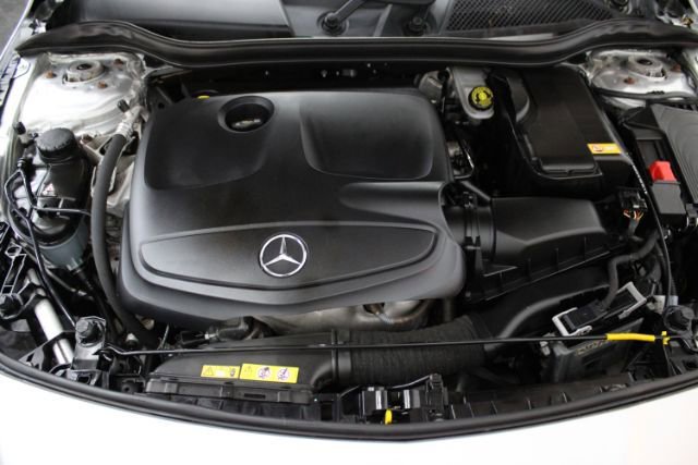 Used 2015 Mercedes-Benz CLA 250 4MATIC image 26
