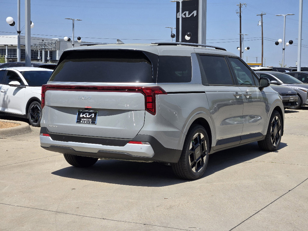 New 2026 Kia Carnival EX image 4