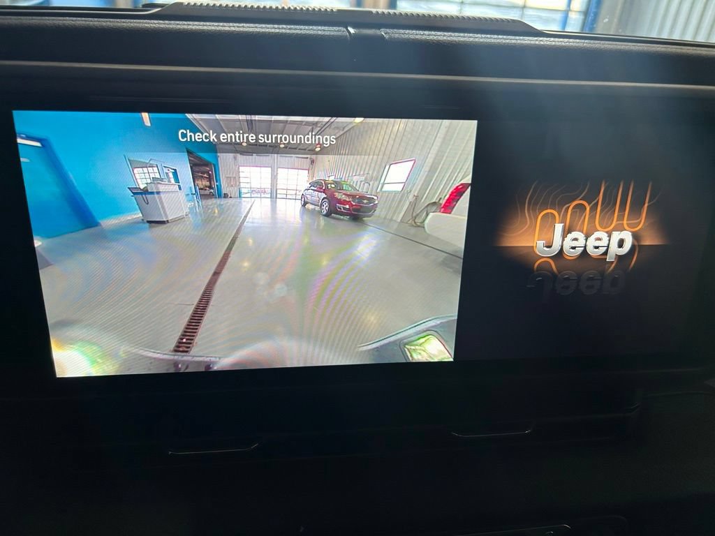 New 2025 Jeep Gladiator Sport AWD/4WD image 25