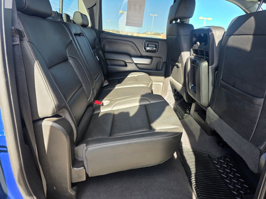 Used 2018 Chevrolet Silverado 1500 LT w/ All Star Edition image 29