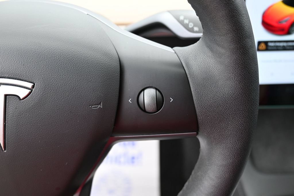 Used 2021 Tesla Model 3 Standard Range Plus RWD image 23