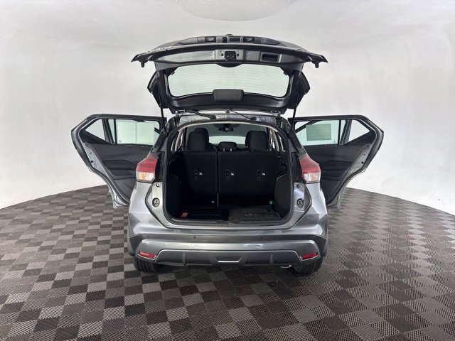 Certified 2023 Nissan Kicks SV image 15