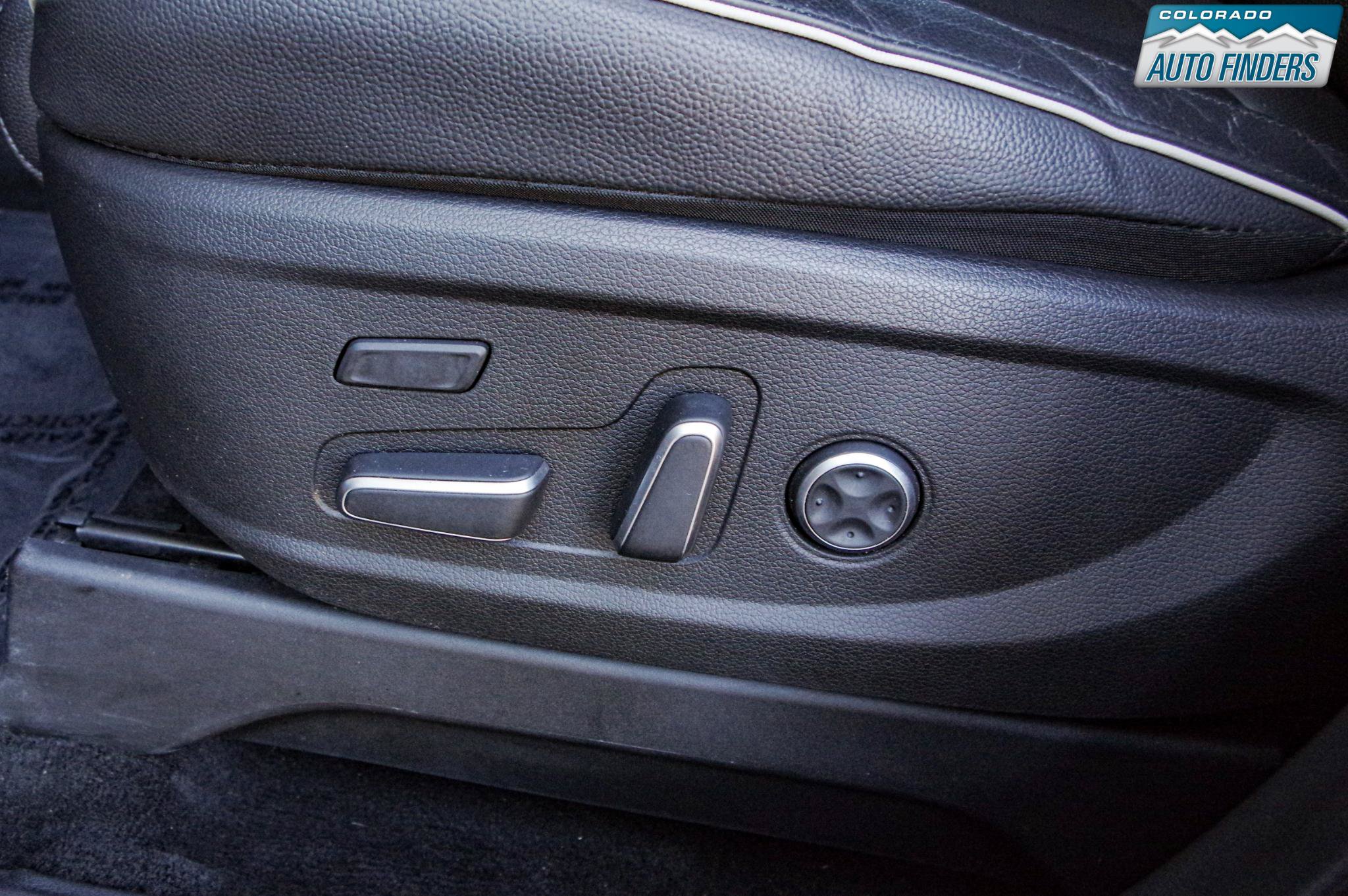Used 2024 Hyundai Palisade Limited AWD/4WD image 12