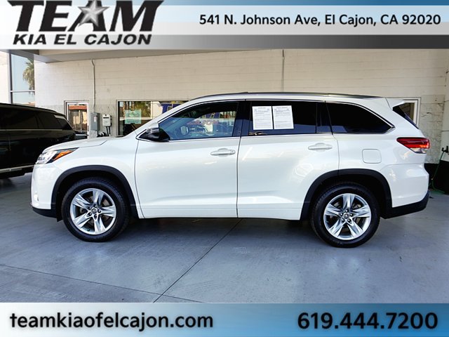 Used 2019 Toyota Highlander Limited FWD image 6