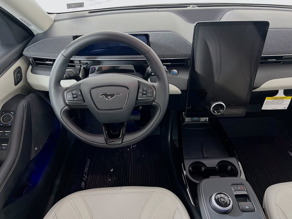 Used 2024 Ford Mustang Mach-E Premium image 27