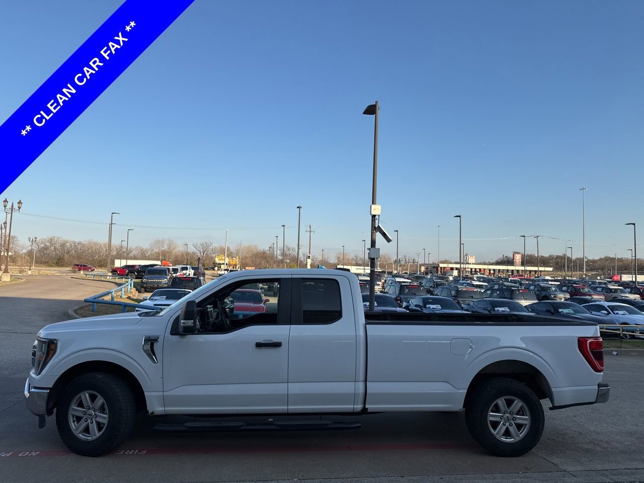 Used 2023 Ford F150 XLT w/ Trailer Tow Package image 3