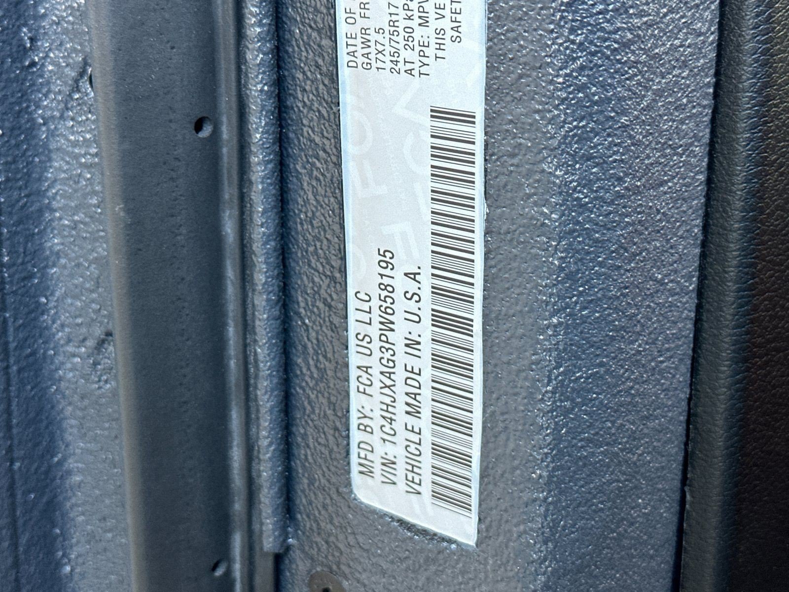 New 2023 Jeep Wrangler Sport AWD/4WD image 22