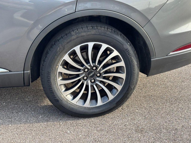 Used 2023 Lincoln Aviator Reserve image 9