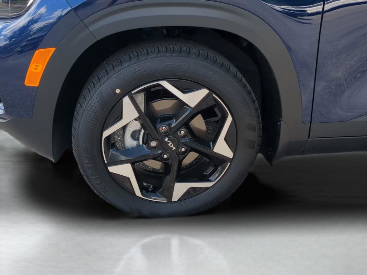 Certified 2026 Kia Seltos EX image 11