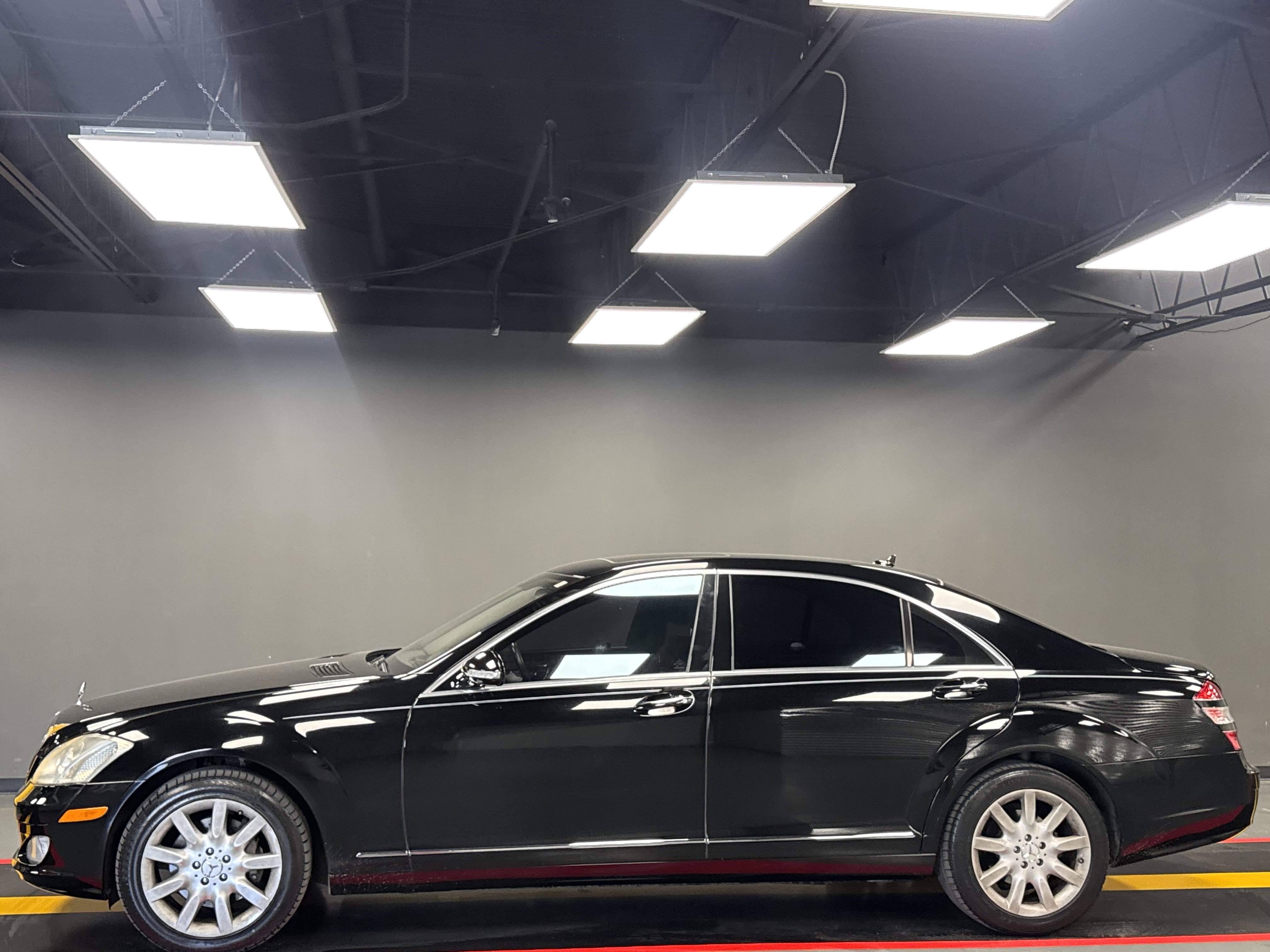 Used 2008 Mercedes-Benz S 550 image 3