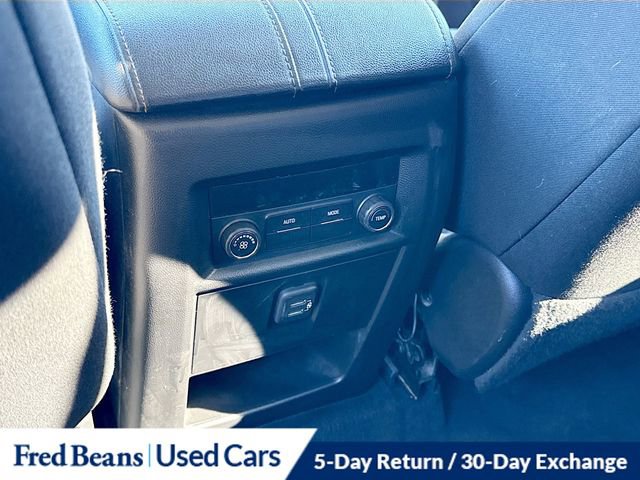 Used 2020 Chevrolet Traverse LT image 24