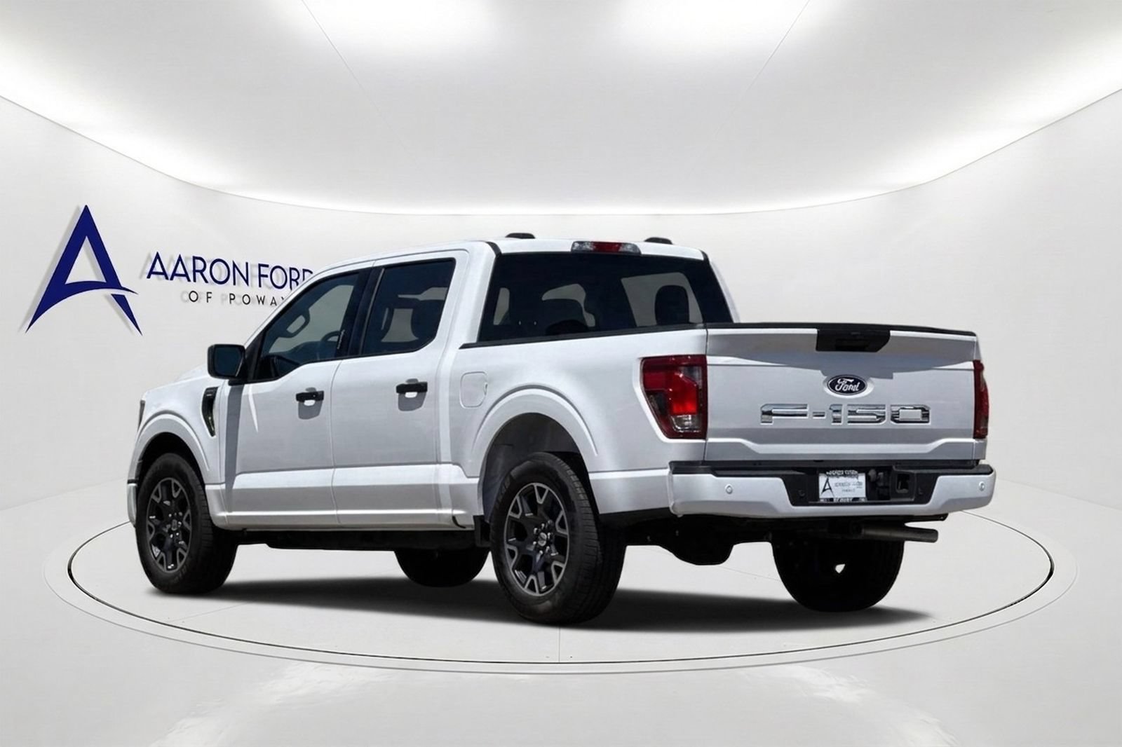 Used 2024 Ford F150 STX RWD image 3