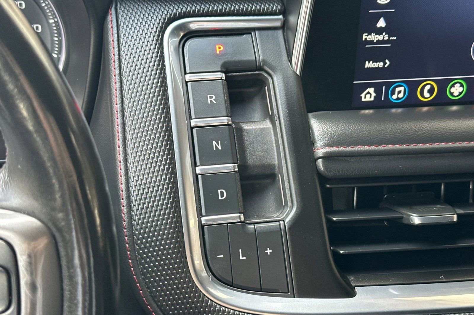 Used 2021 Chevrolet Tahoe RST w/ Luxury Package image 30