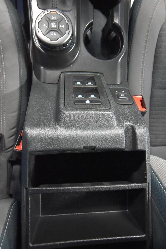 Used 2022 Ford Bronco Outer Banks image 18