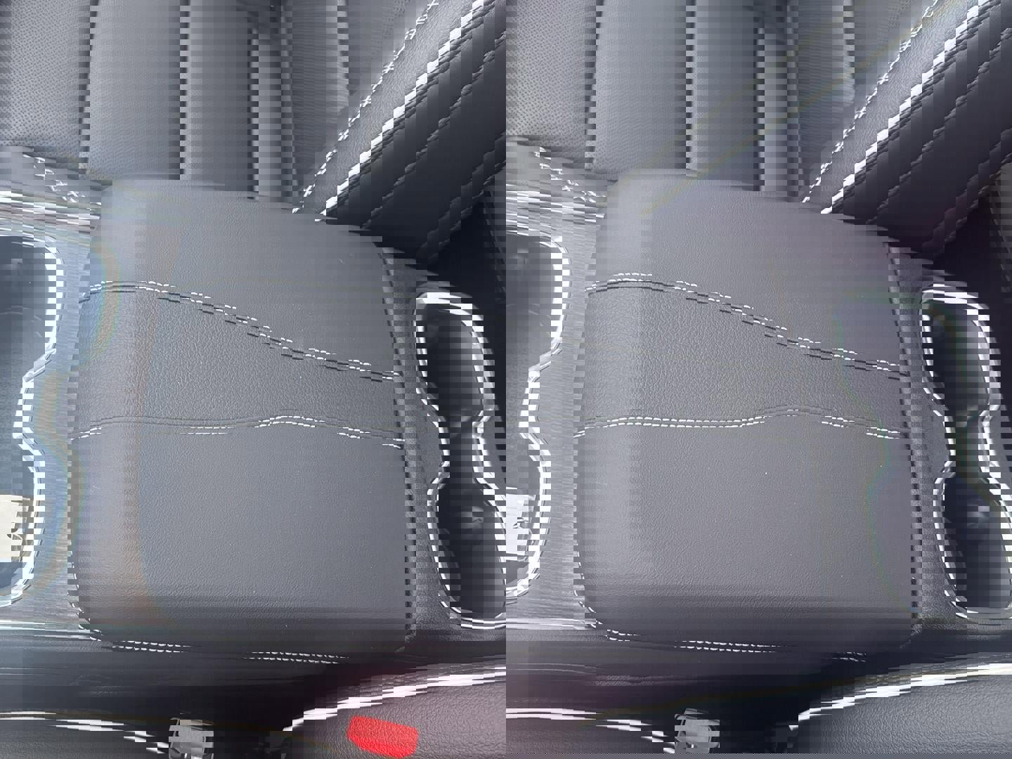 New 2026 GMC Acadia Denali w/ Super Cruise Package image 28