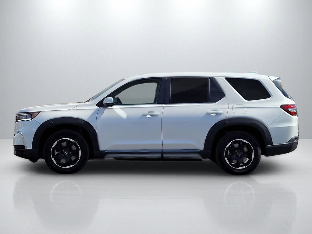 Used 2025 Honda Pilot EX-L image 7