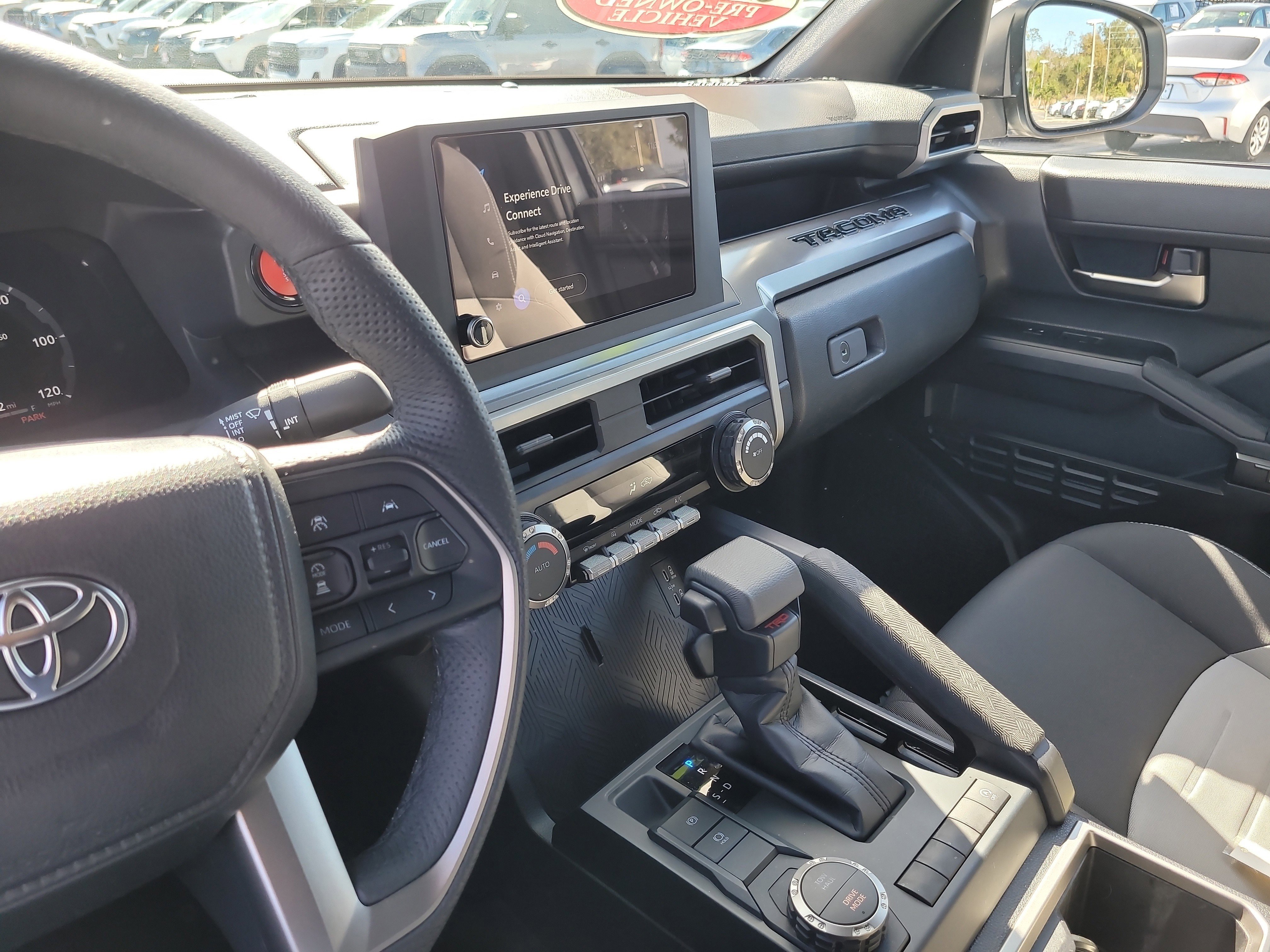 Certified 2025 Toyota Tacoma TRD Sport image 21