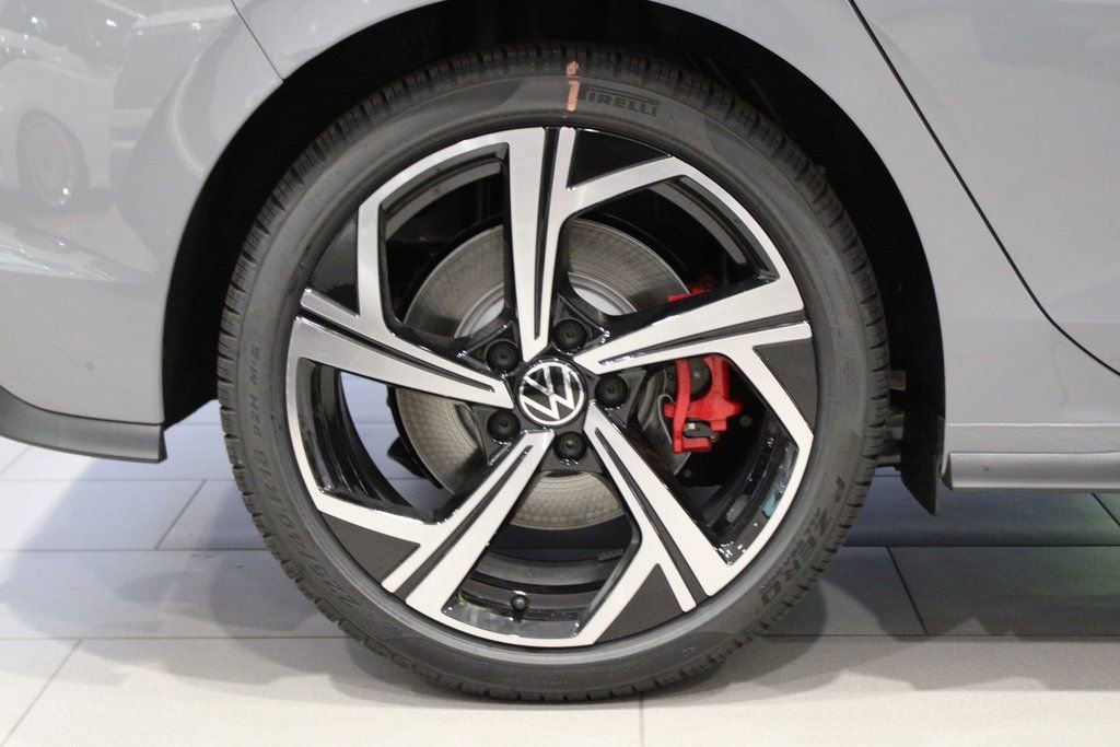 New 2026 Volkswagen GTI SE FWD image 19