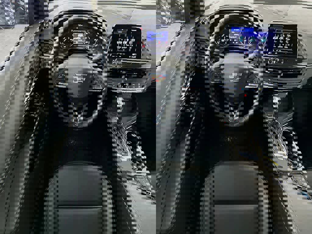 Used 2020 Cadillac CT4 Luxury w/ Cold Weather Package image 10