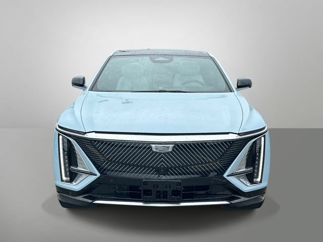 Certified 2024 Cadillac Lyriq Luxury w/ LPO, Floor Liner Package AWD/4WD image 24
